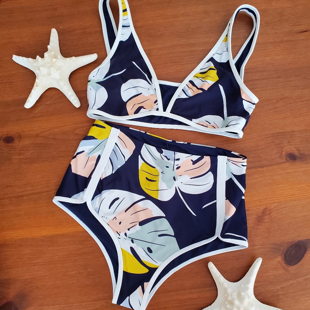 L*Space Reversible Two Piece in Size S